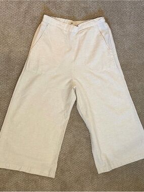 Billabong Women's Cropped Wide-Leg Linen-Blend in Light Cream